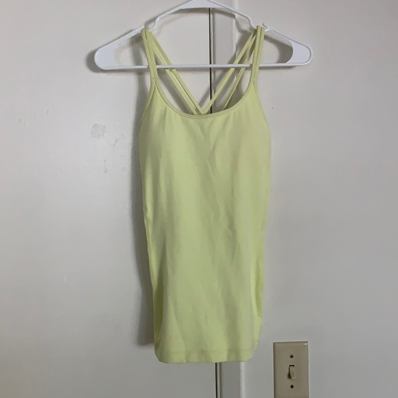 LuluLemon exercise top 4 - Picture 1 of 4